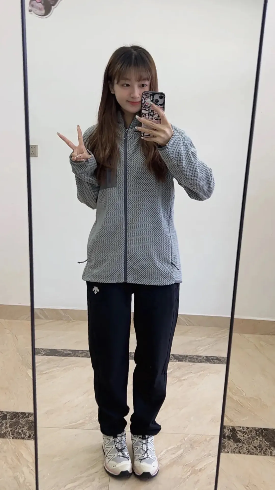 5507 P124 PATAGONIA REI ， ， 。PATAGONIA ， 。 ：Dark Gray Coffee Brown Black Royal Blue Purple Khaki White Yellow Blue Red Green 11 patagonia ： Breathable : ： Size ： S （ 112 69 64 46） M（ 116 71 65 48） L （ 120 73 66 50） XL（ 124 75 67 52） 170cm，80-130 S 170-175cm，130-150 M 175-180cm，150-170 L 180-185cm，170-190 XL